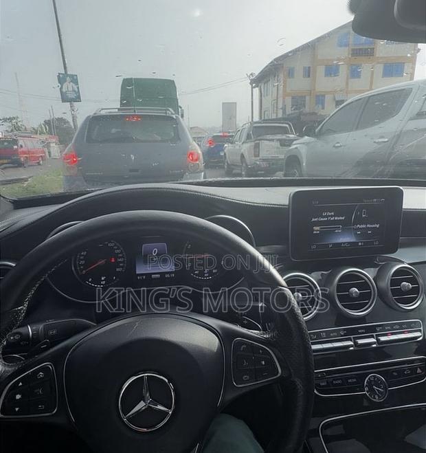 Mercedes-Benz C300 Base 4Matic Sedan AWD (2.0L 4cyl 7A) 2017 Blue