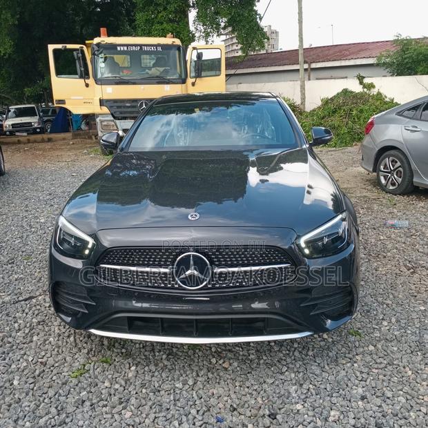 Mercedes-Benz E350 2023 Black