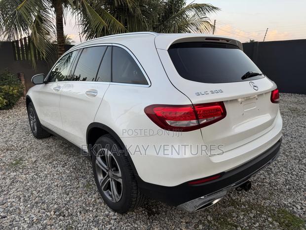 Mercedes-Benz GLC-Class 2016 White