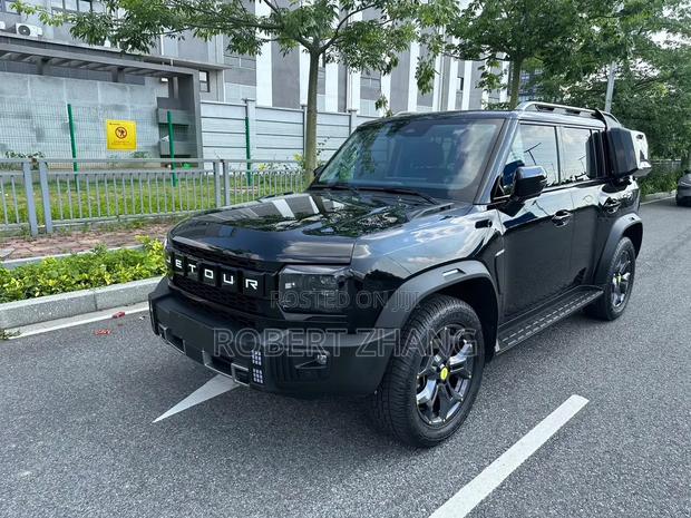 Jetour T2 2.0 Petrol AWD 2023 Black