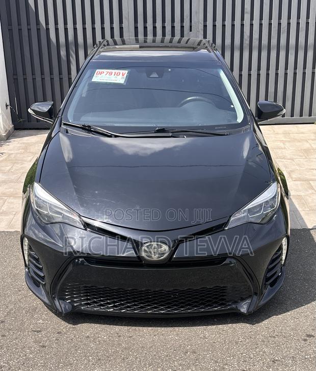 Toyota Corolla SE (1.8L 4cyl 2A) 2019 Black