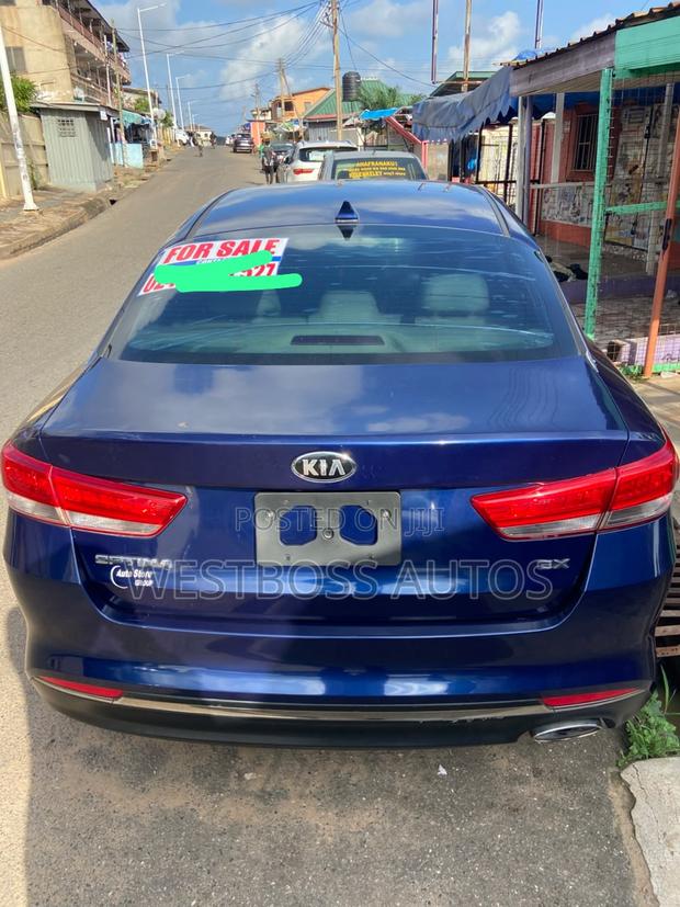 Kia Optima EX 4dr Sedan FWD (2.4L 4cyl 6A) 2017 Blue