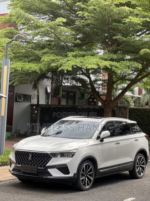 Bestune T77 1.2 FWD 2022 White