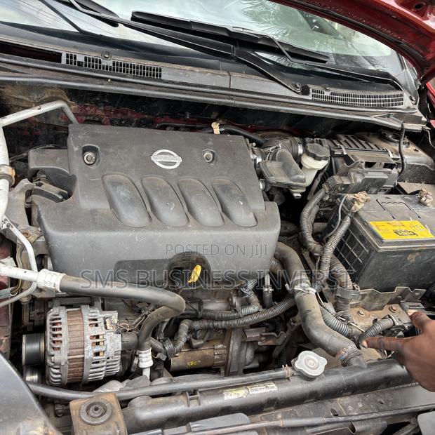 Nissan Sentra SE-R 2011 Red