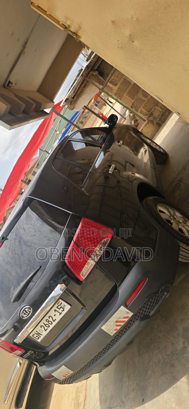 Kia Sorento 2011 Black