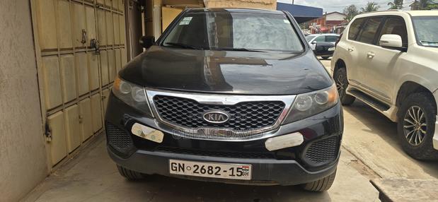 Kia Sorento 2011 Black