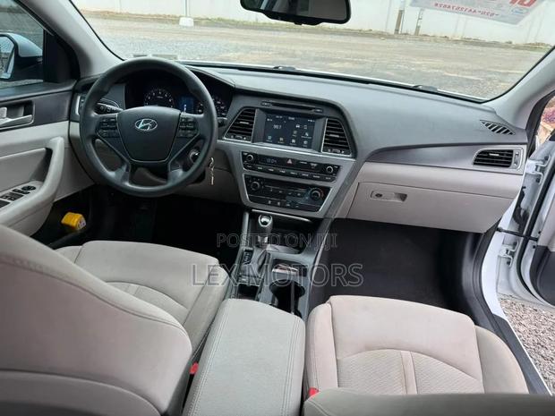 Hyundai Sonata 2017 White