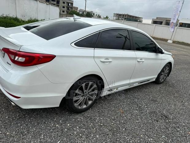 Hyundai Sonata 2017 White