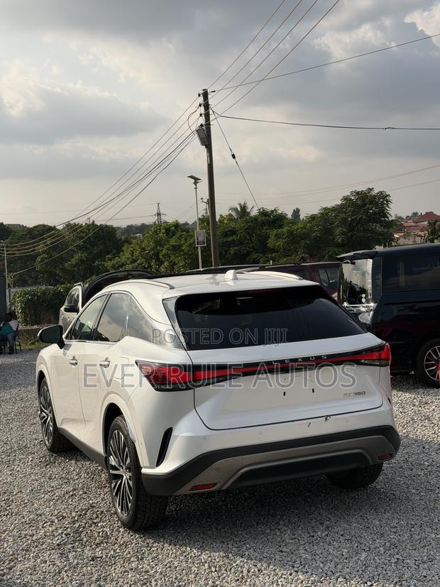 Lexus RX 350h Premium Plus AWD 2025 White