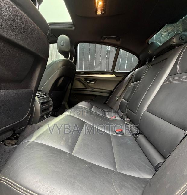 BMW 528i 2015 Black