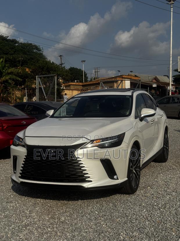 Lexus RX 350h Premium Plus AWD 2025 White