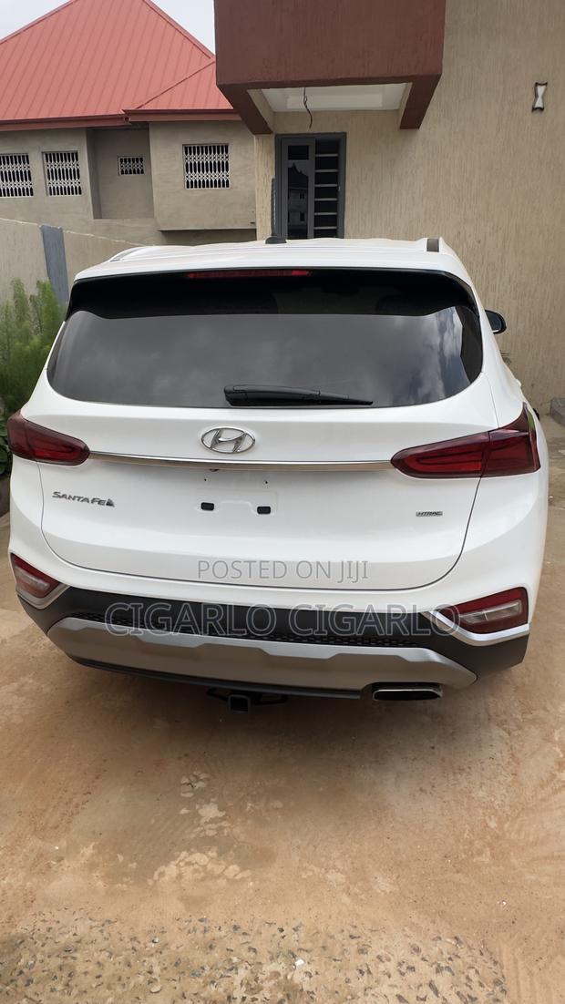 Hyundai Santa Fe Limited 2.4 AWD 2019 White