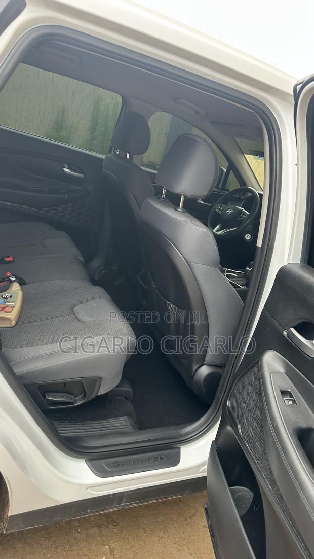 Hyundai Santa Fe Limited 2.4 AWD 2019 White