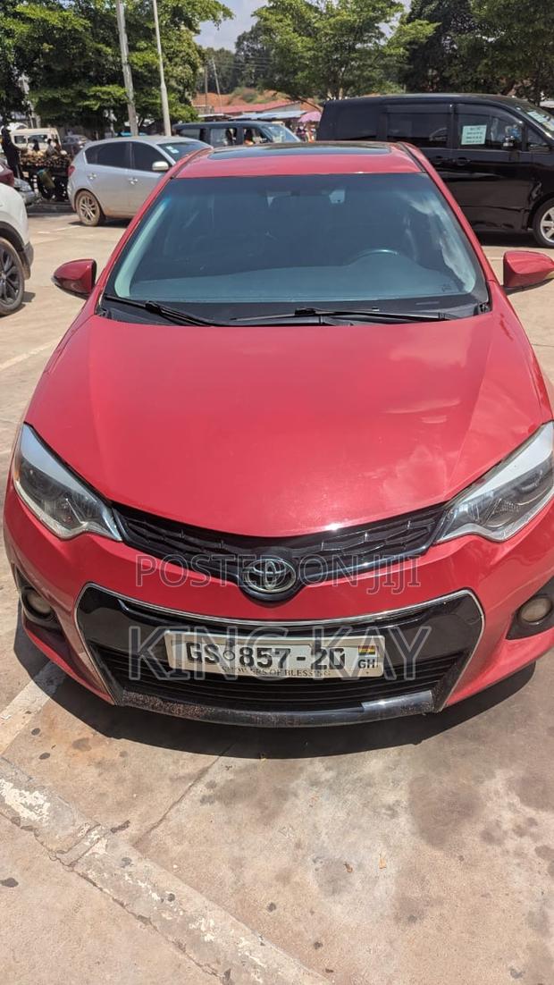 Toyota Corolla S 4dr Sedan (1.8L 4cyl CVT) 2016 Red