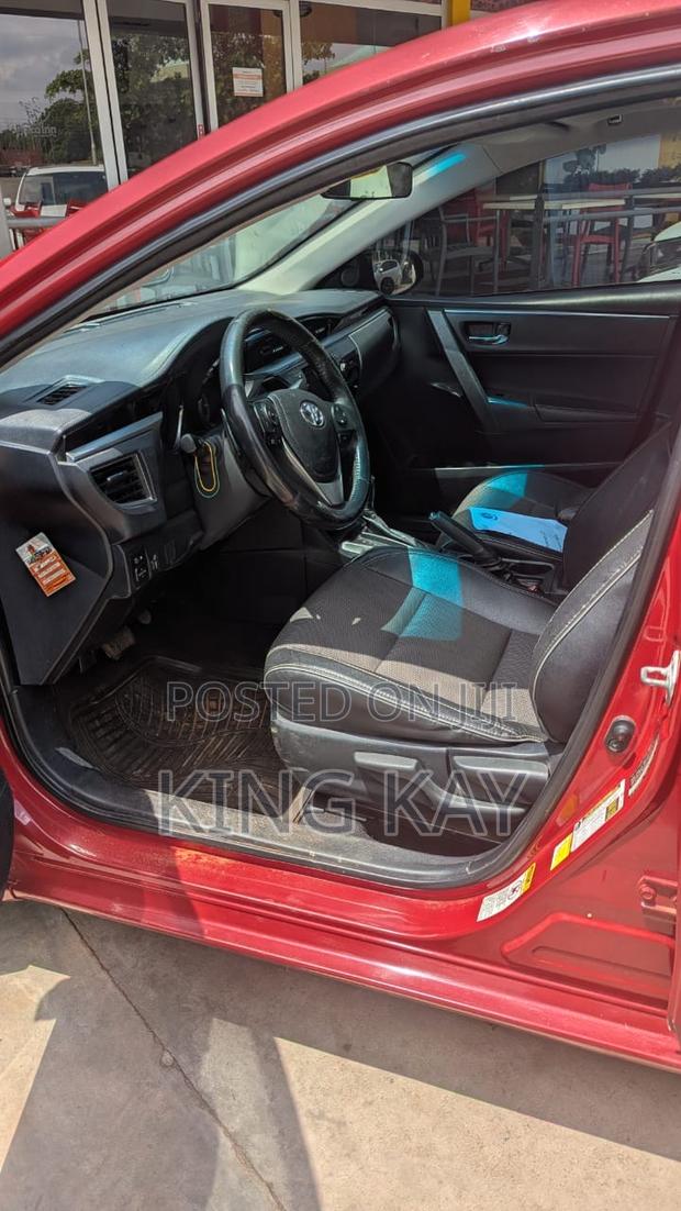 Toyota Corolla S 4dr Sedan (1.8L 4cyl CVT) 2016 Red