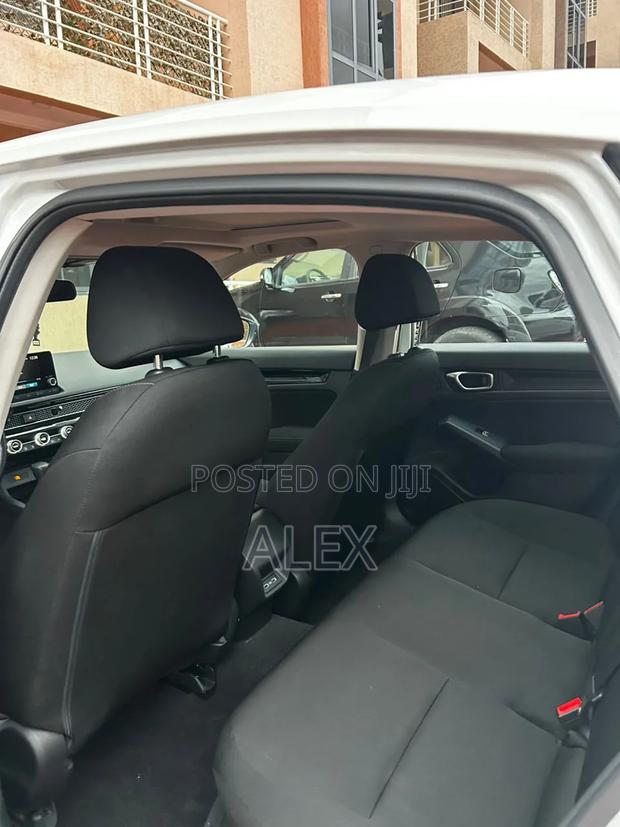 Honda Civic EX 2022 White
