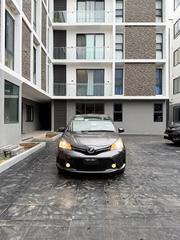 Toyota Vitz 1.5 FWD 5dr 2015 Gray for sale