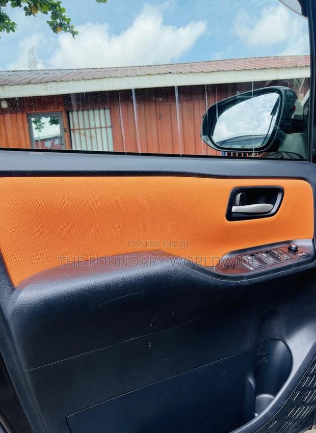 Toyota Voxy 2015 Black