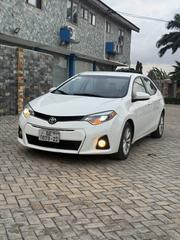 Toyota Corolla LE 4dr Sedan (1.8L 4cyl CVT) 2015 White for sale