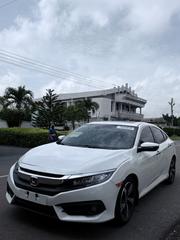 Honda Civic Touring Sedan 2018 White for sale