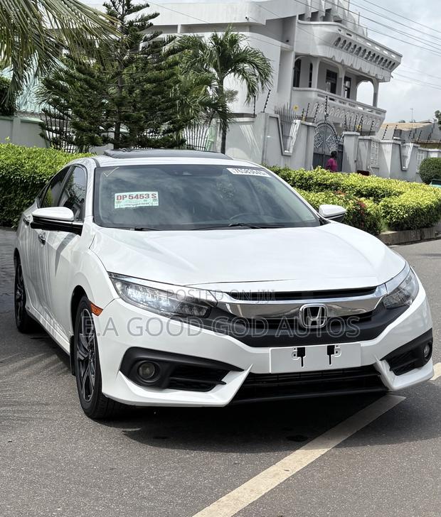 Honda Civic Touring Sedan 2018 White
