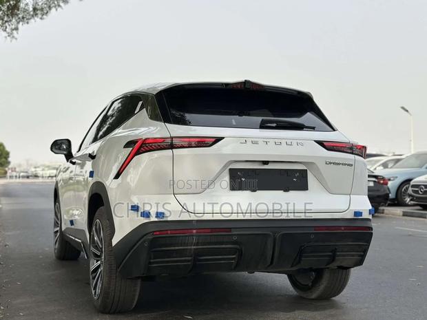 Jetour Dashing 2025 White