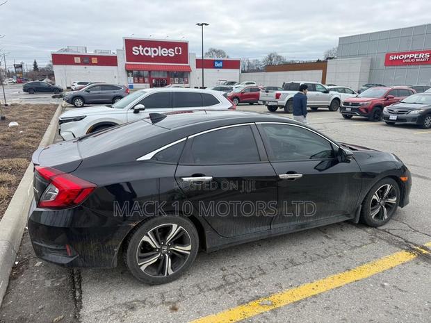 Honda Civic Touring Sedan 2018 Black