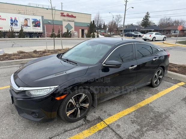 Honda Civic Touring Sedan 2018 Black