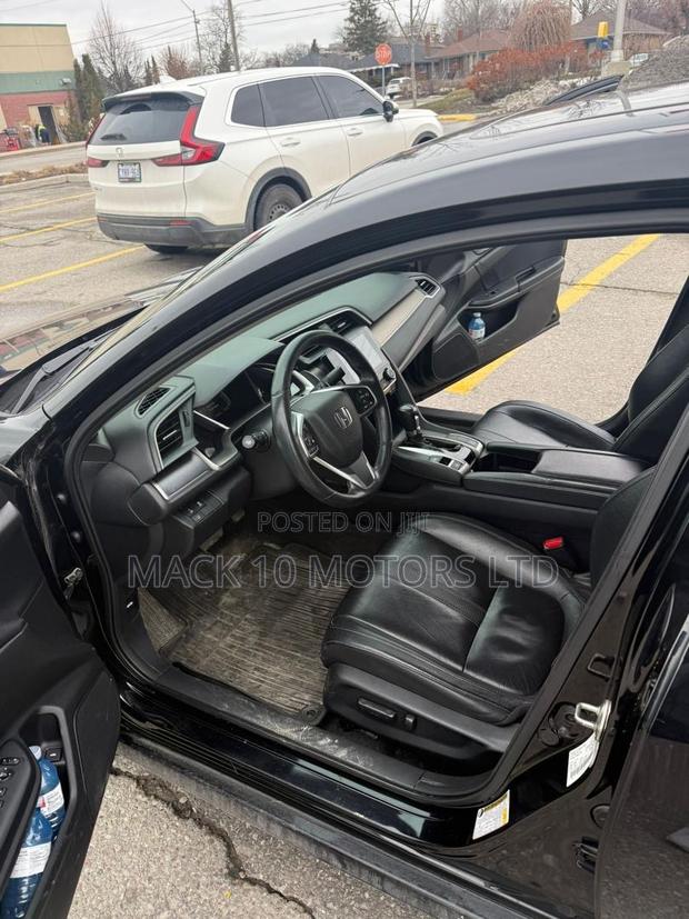 Honda Civic Touring Sedan 2018 Black