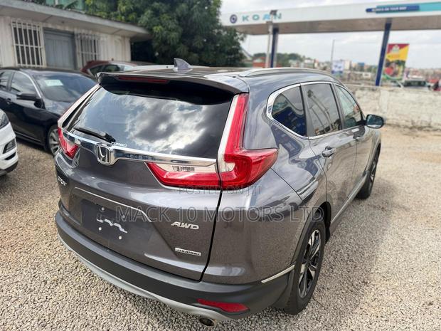 Honda CR-V Touring 4dr SUV AWD (1.5L 4cyl CVT) 2017 Gray