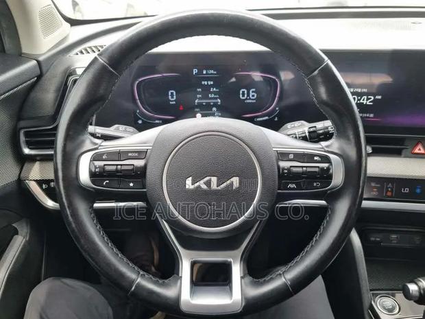 Kia Sportage 2022 White