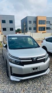 Toyota Voxy 2016 Silver for sale
