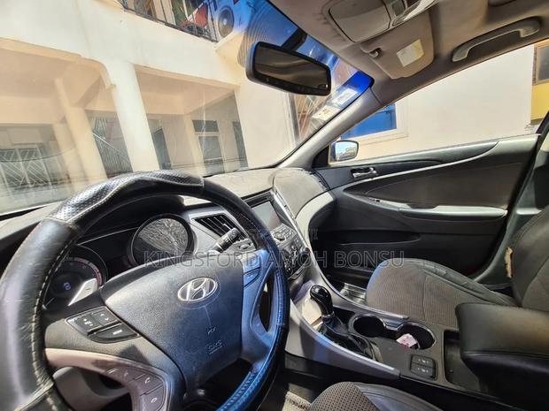 Hyundai Sonata 2016 Blue