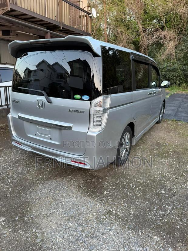 Honda Stepwgn 2016 Gray