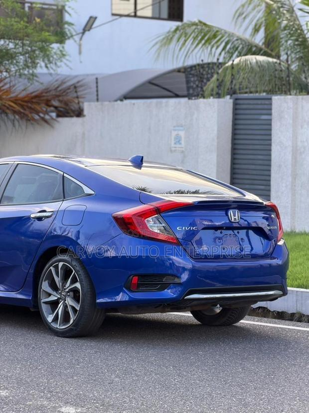 Honda Civic Touring Sedan 2019 Blue