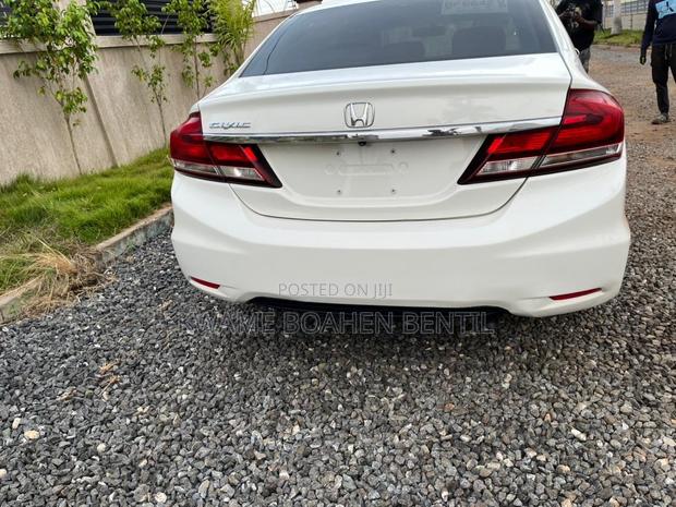 Honda Civic EX 4dr Sedan (1.8L 4cyl CVT) 2015 White