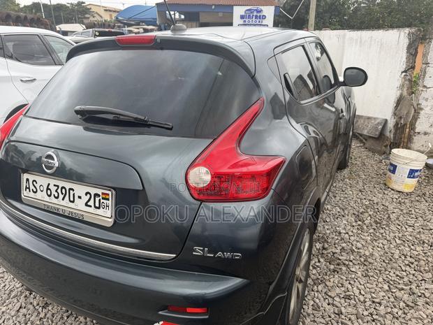 Nissan Juke 2011 Gray
