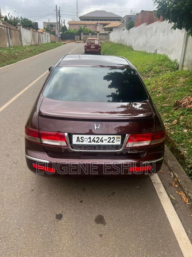 Honda Accord 2006 Brown
