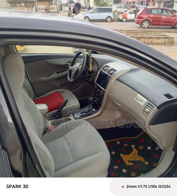 Toyota Corolla 2022 Gray
