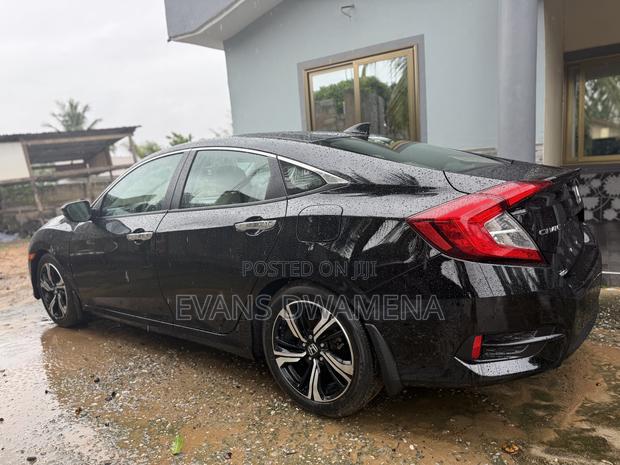 Honda Civic Touring 4dr Sedan (1.5L 4cyl) 2017 Black