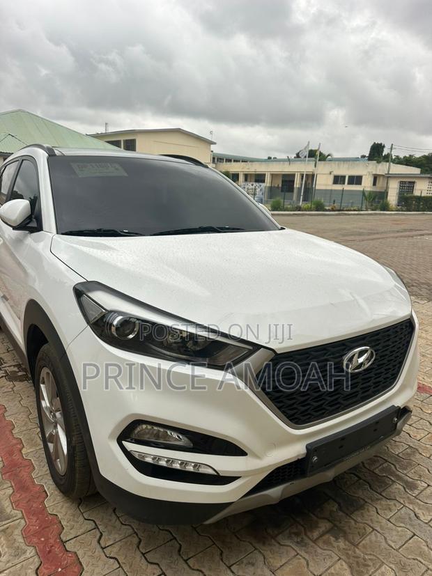 Hyundai Tucson 2018 White