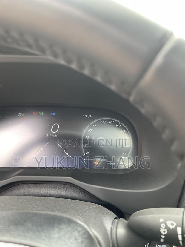 Toyota RAV4 2024 White
