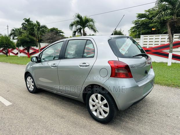 Toyota Yaris 2009