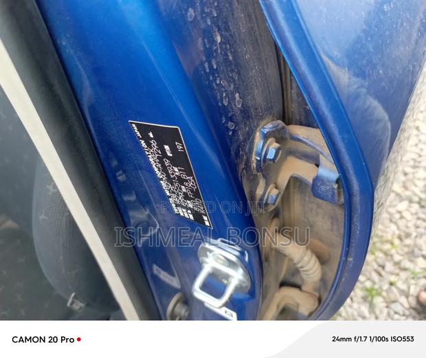 Toyota Vitz 2010 Blue