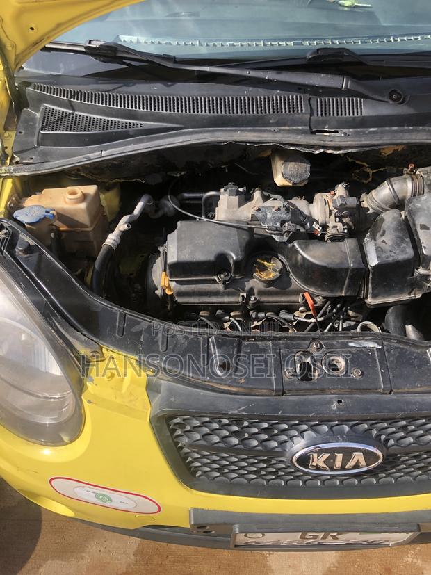 Kia Morning 2010 Yellow