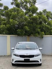 Kia Forte S Sedan 2017 White for sale