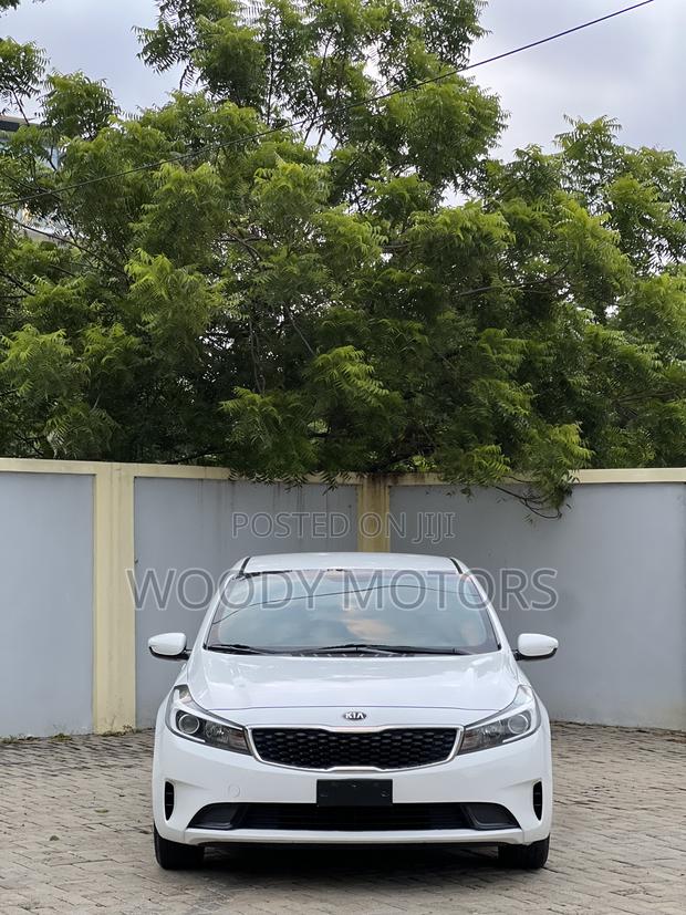 Kia Forte S Sedan 2017 White