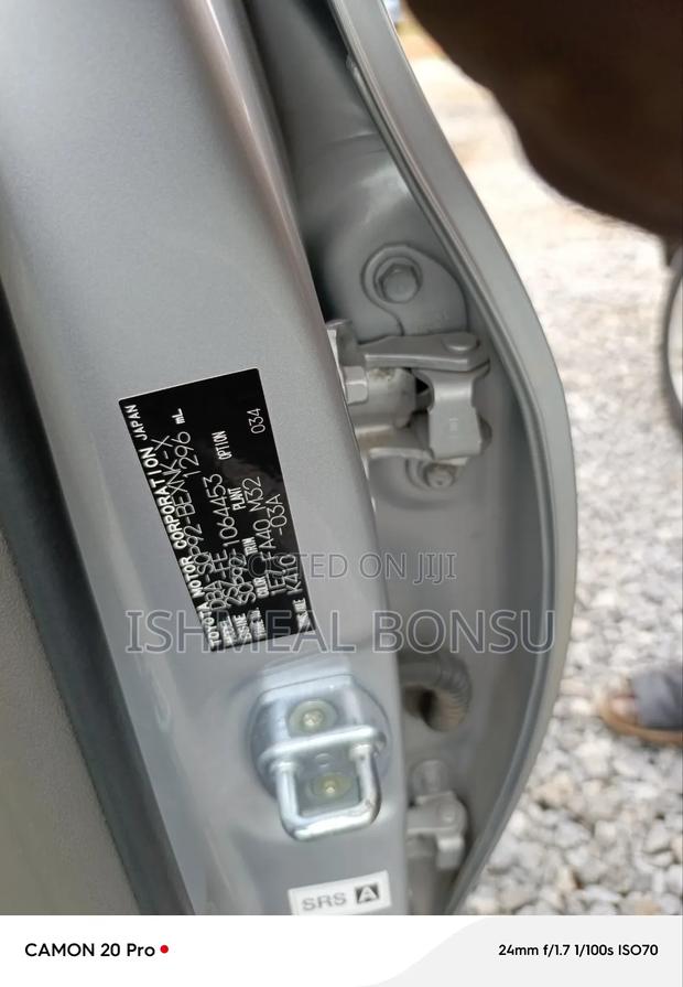 Toyota Belta 2010 Silver