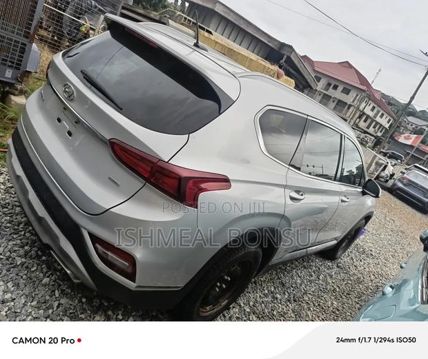 Hyundai Santa Fe 2019 Silver