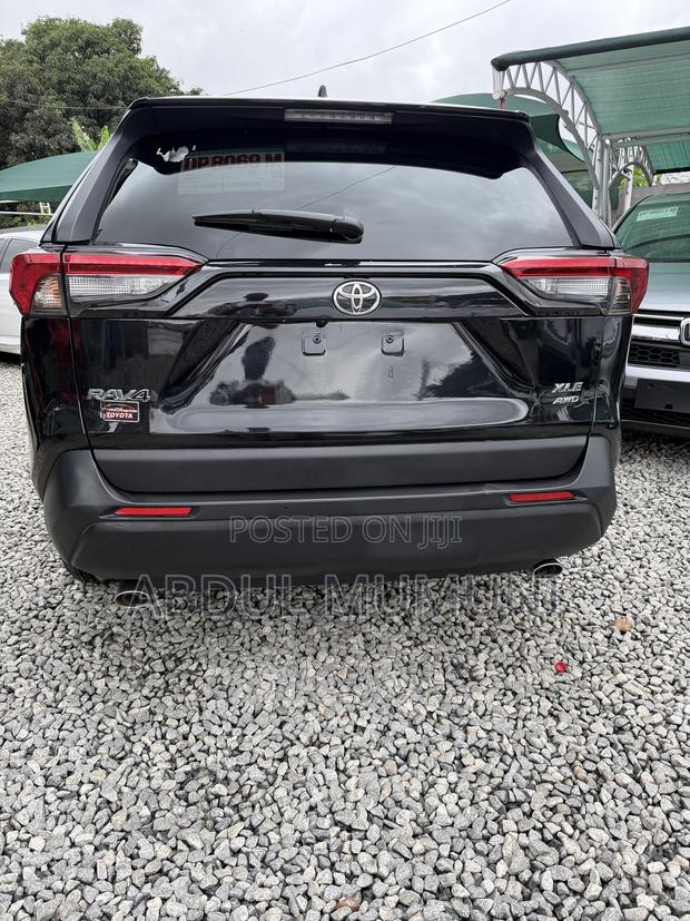 Toyota RAV4 2025 Black